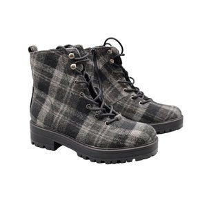 Women's Indigo Rd Plaid Izma Fleece Combat Boot Size 6 M